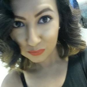 Meet your Posher, Elena